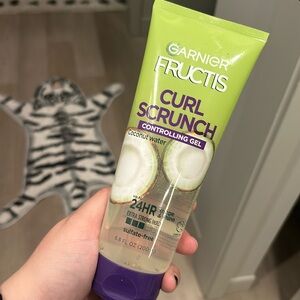 Garner Fructis curl scrunch